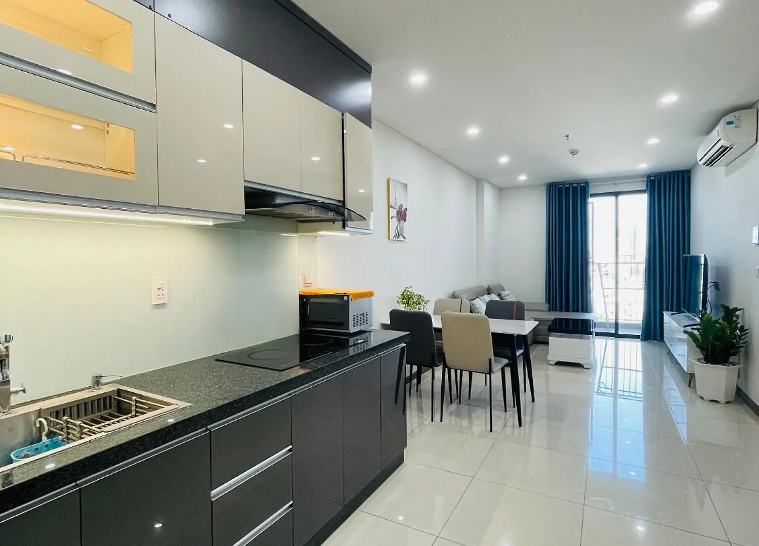 Ha Do Centrosa Apartment District 10 Ho Chi Minh City Vietnam